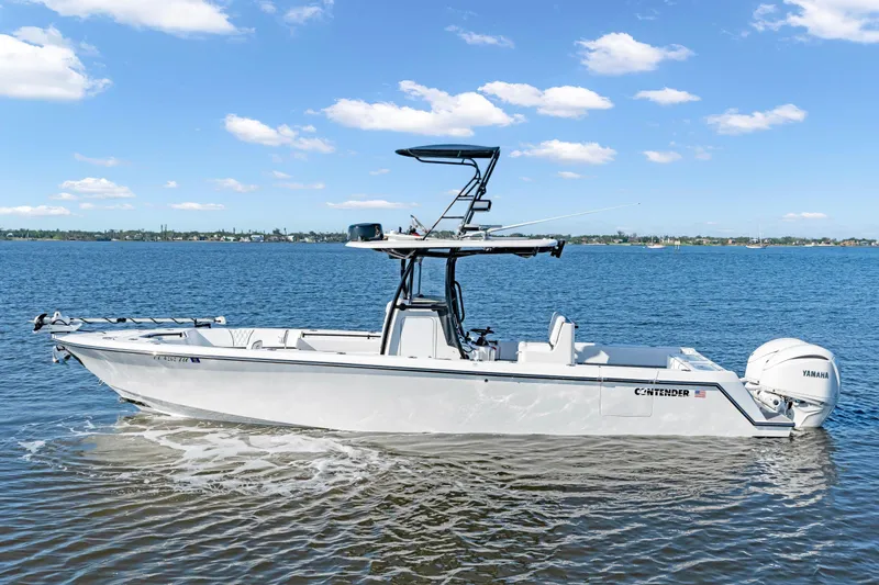 32st Fbmg Custom Edition Yacht Photos Pics 2024 Contender 32 ST boat on calm water, featuring Yamaha engines.