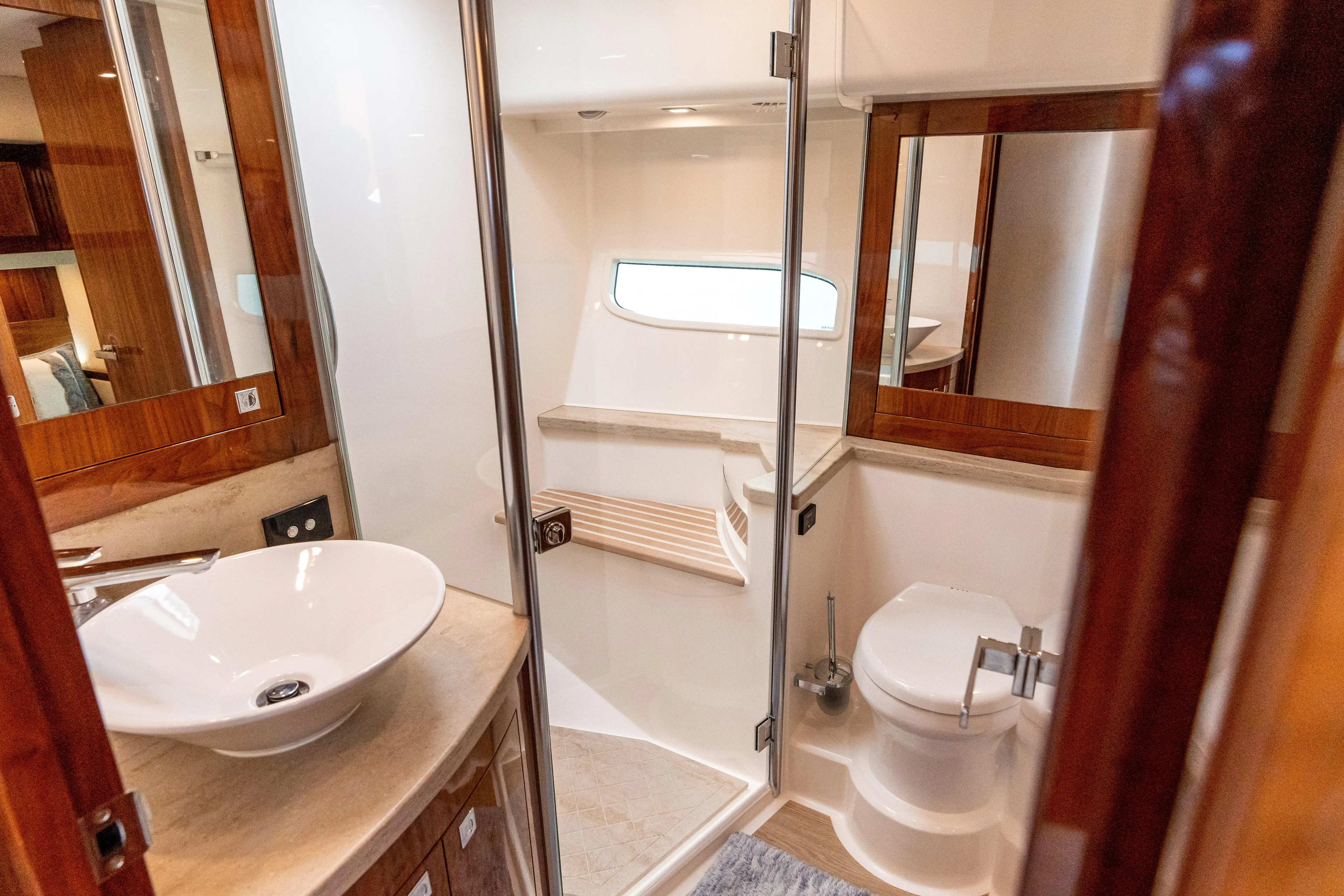 Change Happens Yacht Photos Pics 