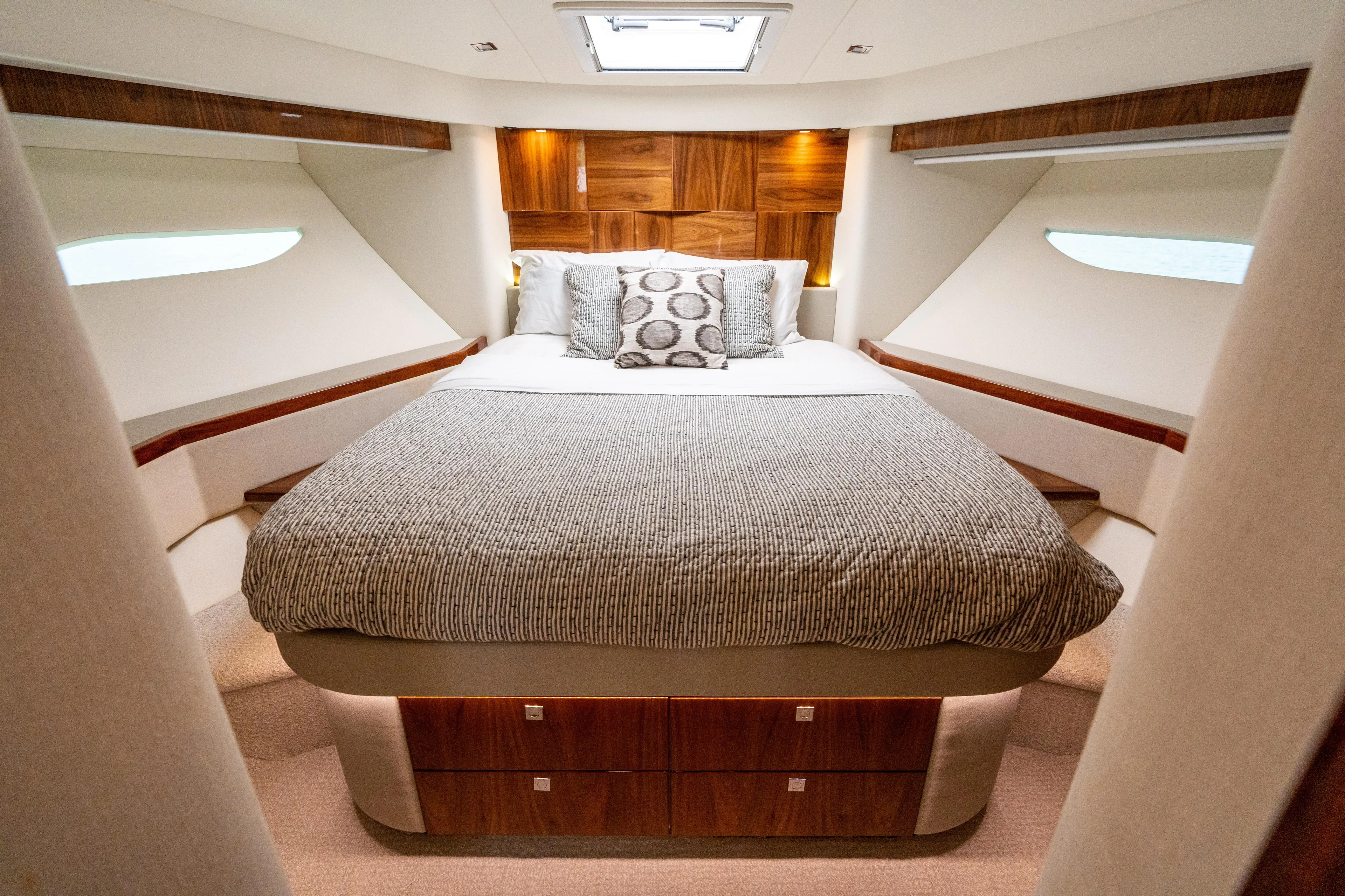 Change Happens Yacht Photos Pics 