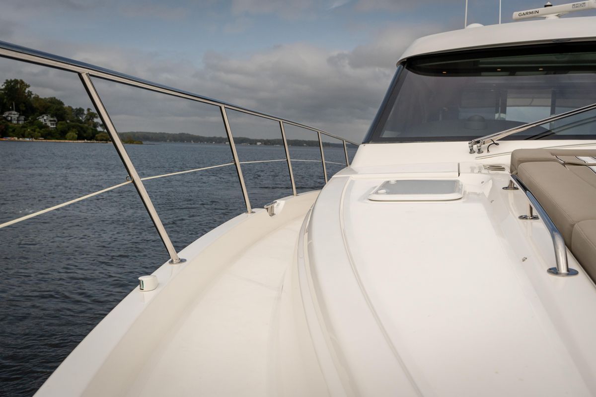 2017 Riviera 60 