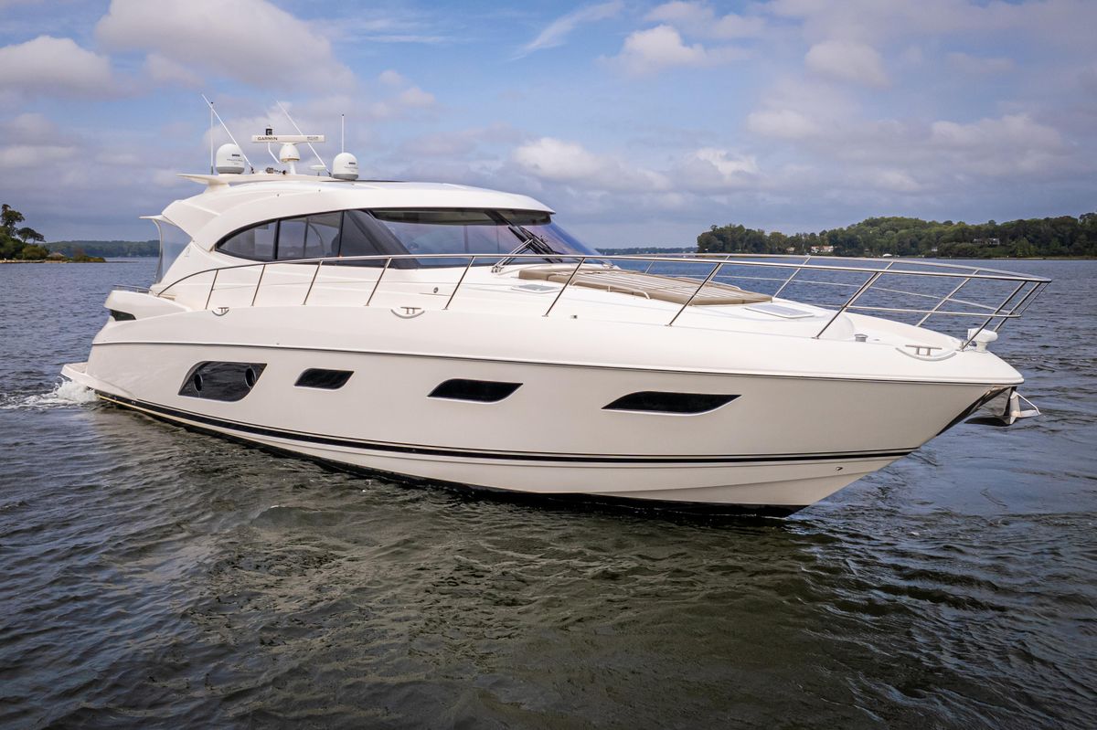 2017 Riviera 60 