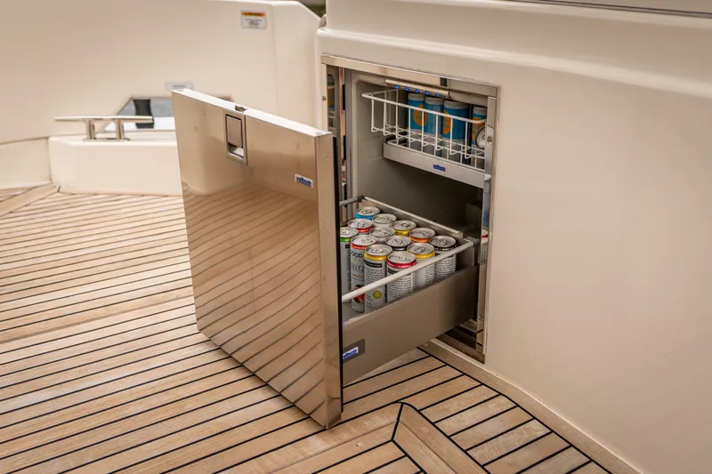 Change Happens Yacht Photos Pics 