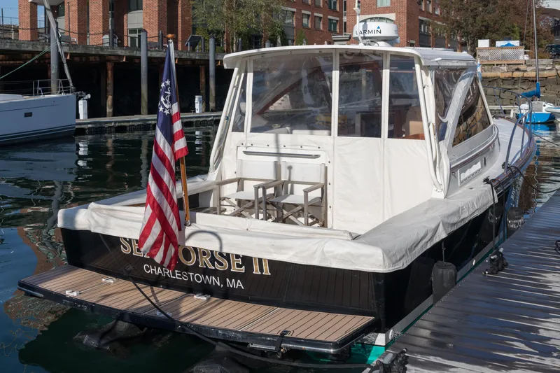 Seahorse II Yacht Photos Pics 