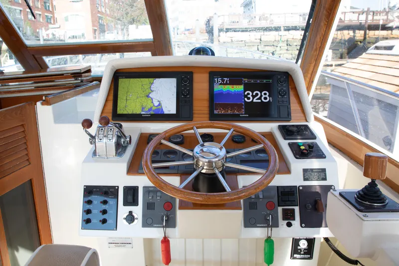 Seahorse II Yacht Photos Pics 