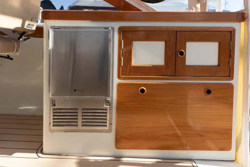 Seahorse II Yacht Photos Pics 