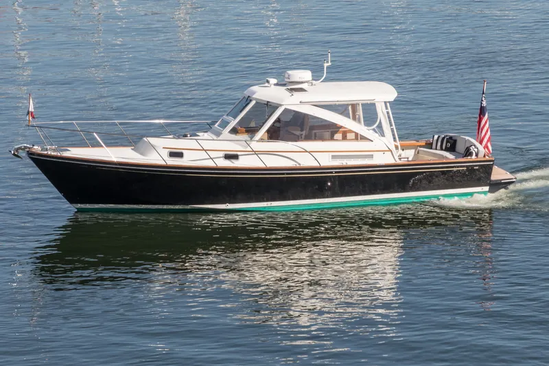 Seahorse II Yacht Photos Pics 