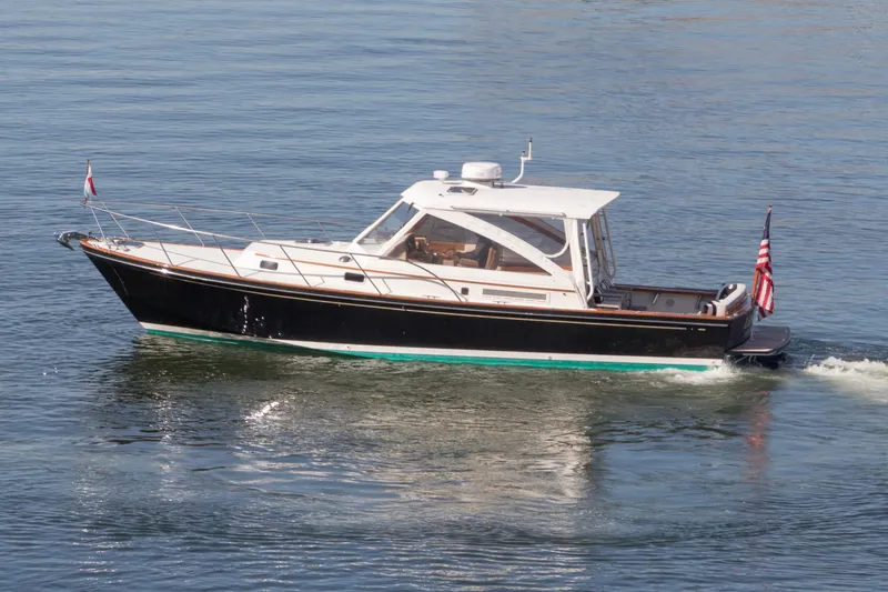 Seahorse II Yacht Photos Pics 