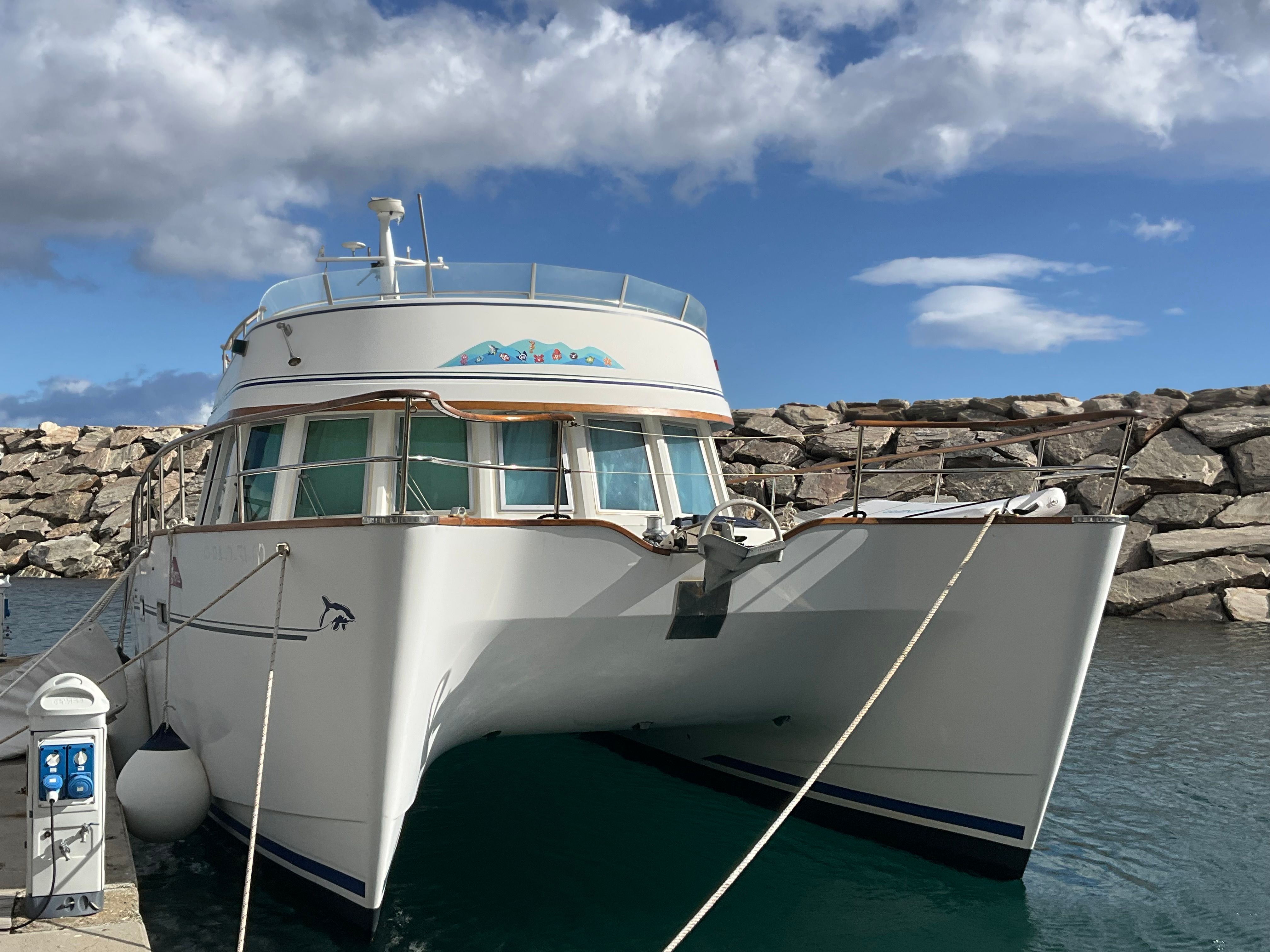 2003 Alliaura Transcat 42’