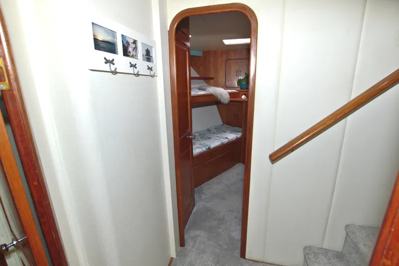 Cleodora Yacht Photos Pics 