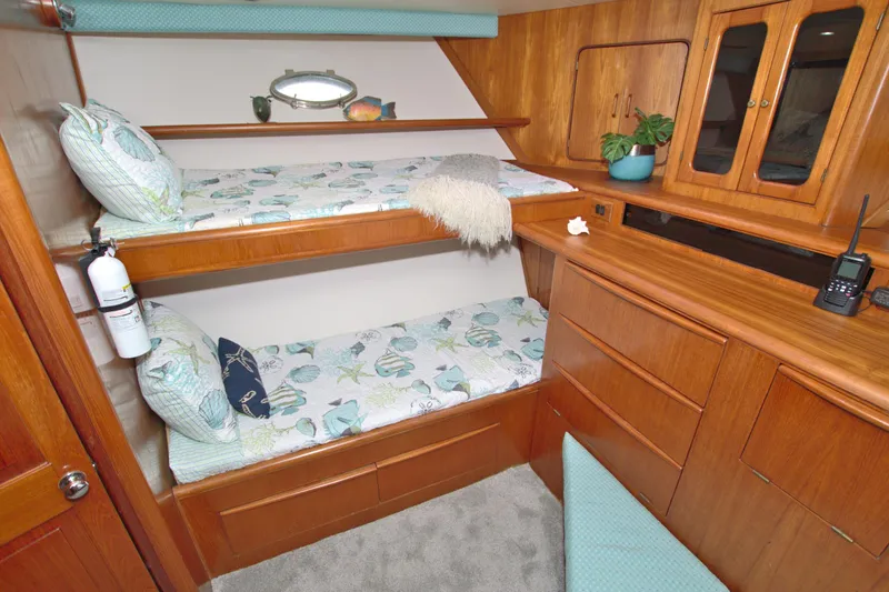 Cleodora Yacht Photos Pics 