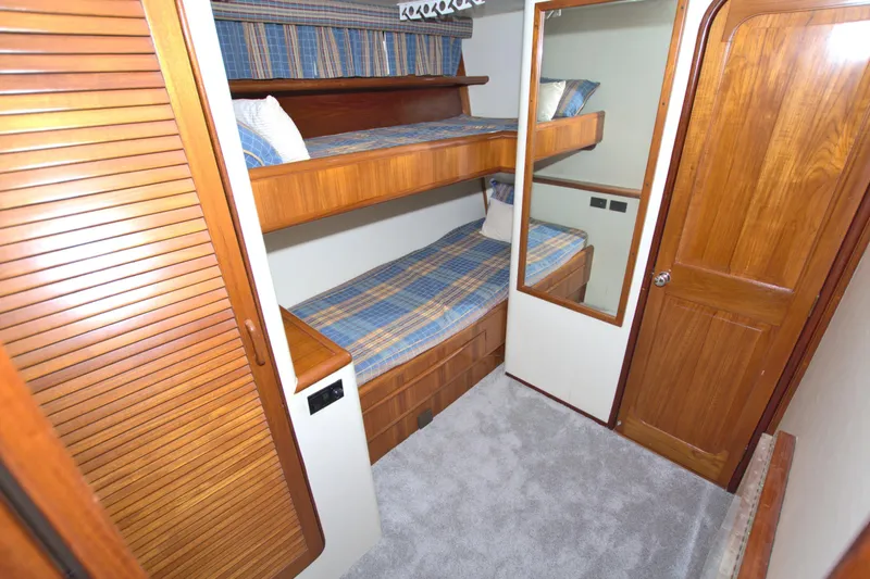 Cleodora Yacht Photos Pics 