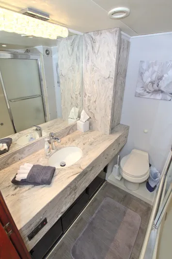 Cleodora Yacht Photos Pics 