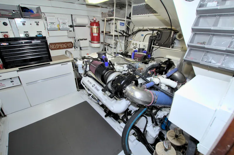 Cleodora Yacht Photos Pics 