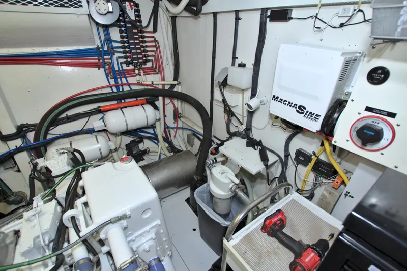 Cleodora Yacht Photos Pics 