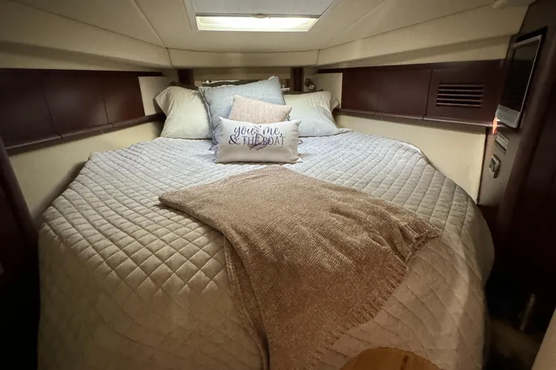 Pour Decisions Yacht Photos Pics 