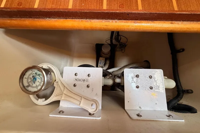 Serendipity II Yacht Photos Pics Boat interior showing a gauge and fittings, Hunter 460 model, 2002.