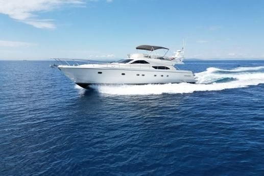 2000 Ferretti Yachts 57 