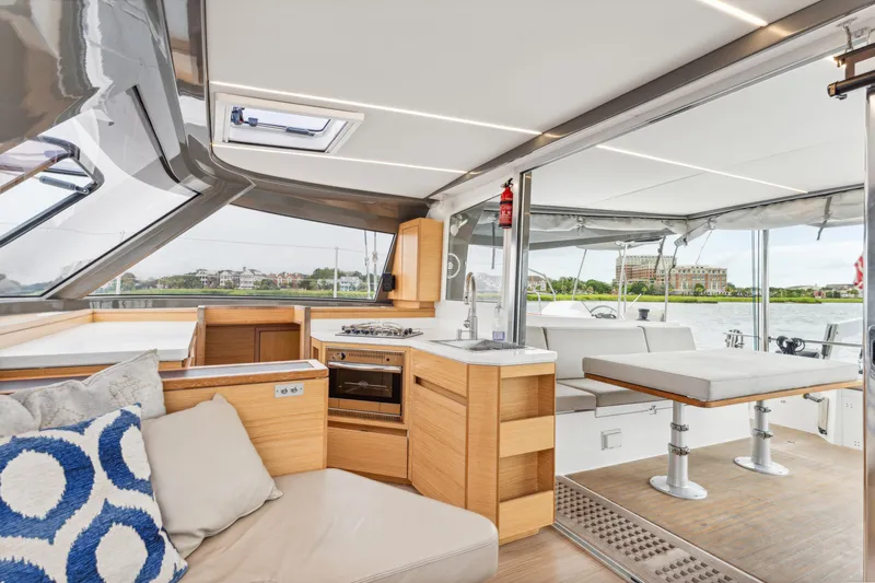 Supernova Yacht Photos Pics 