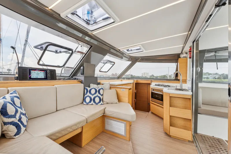 Supernova Yacht Photos Pics 