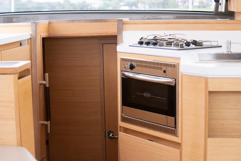 Supernova Yacht Photos Pics 