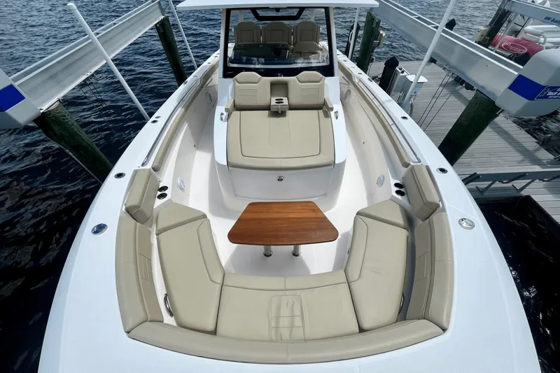 Two Monkeys Yacht Photos Pics 