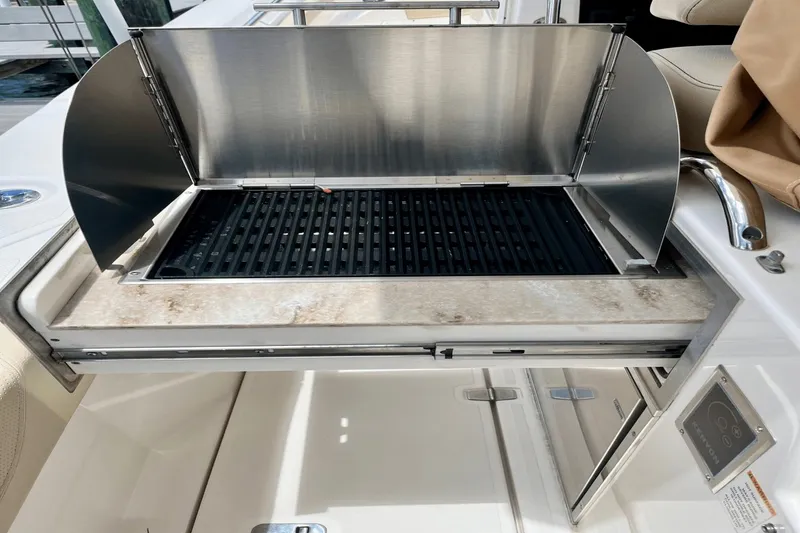 Two Monkeys Yacht Photos Pics 