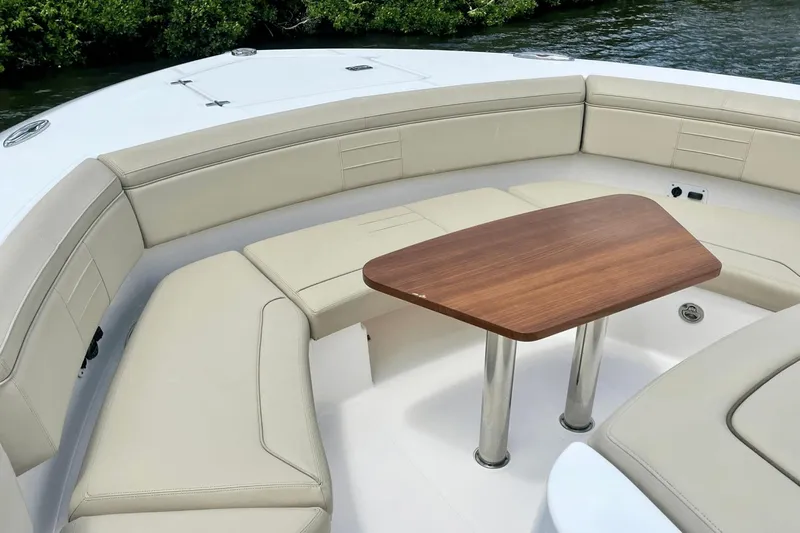 Two Monkeys Yacht Photos Pics 