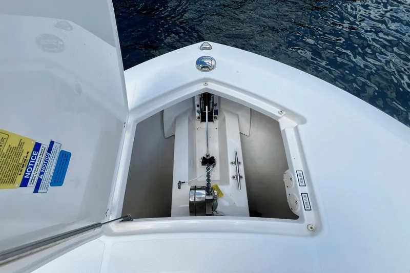 Two Monkeys Yacht Photos Pics 