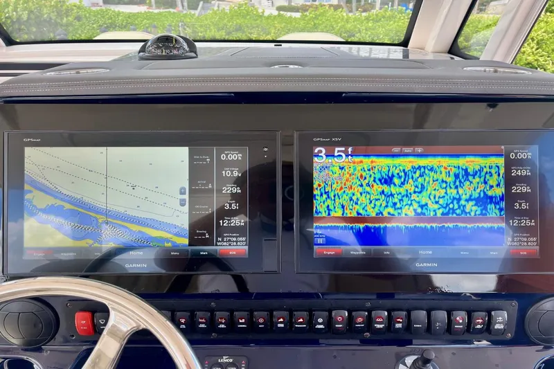 Two Monkeys Yacht Photos Pics 