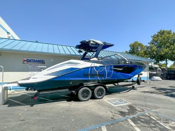 Scarab 285 ID