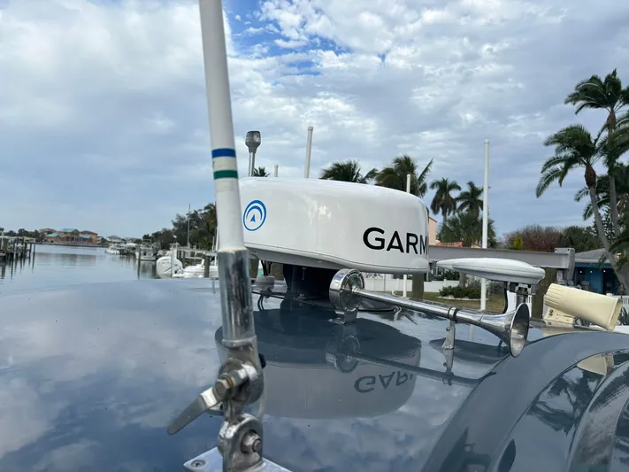  Yacht Photos Pics 2019 Carver 37 Coupe - Image 14