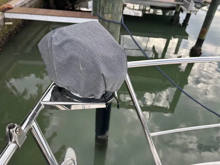  Yacht Photos Pics 2019 Carver 37 Coupe - Image 12