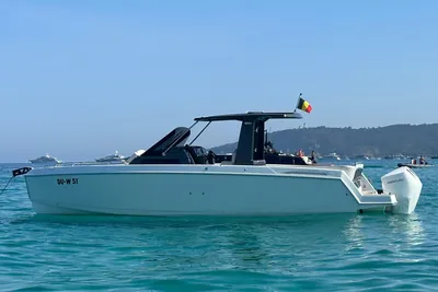 2023 Schaefer V33