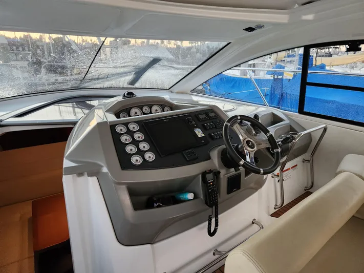 Water Walker Yacht Photos Pics 