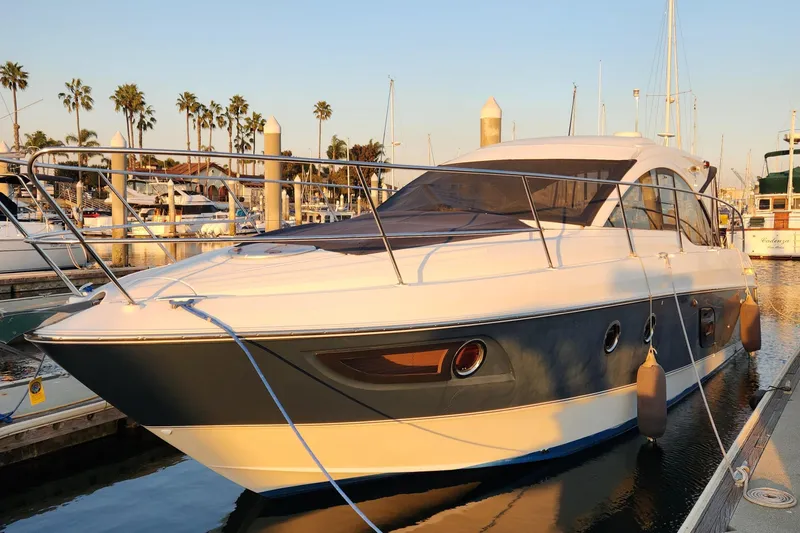 Water Walker Yacht Photos Pics 