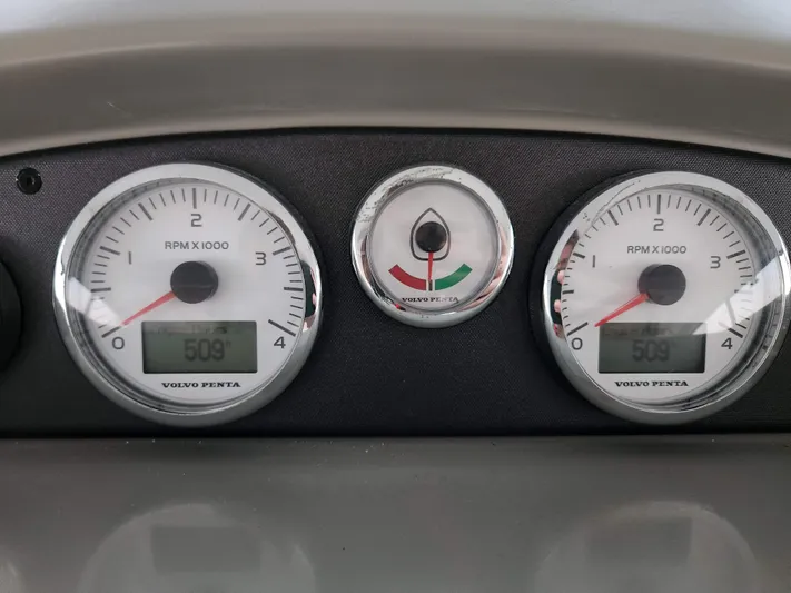 Water Walker Yacht Photos Pics 