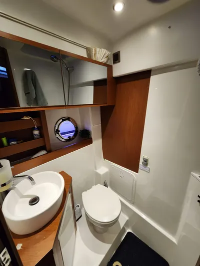 Water Walker Yacht Photos Pics 