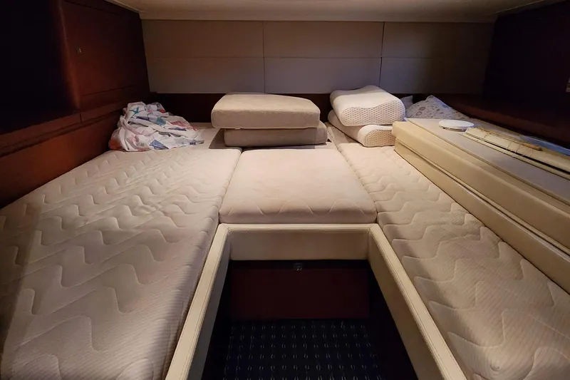 Water Walker Yacht Photos Pics 