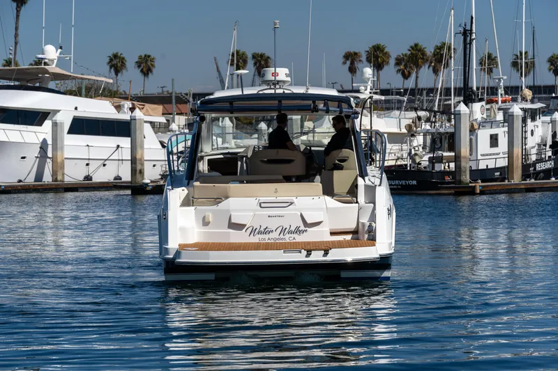 Water Walker Yacht Photos Pics 