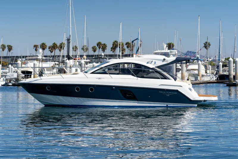 Water Walker Yacht Photos Pics 