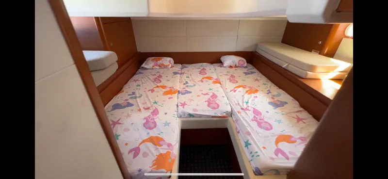 Water Walker Yacht Photos Pics 