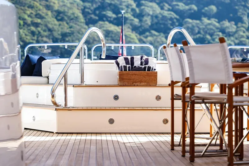 Frivolous Yacht Photos Pics Luxurious Sunseeker 34 Metre Yacht deck with seating and dining area, 2009 model.