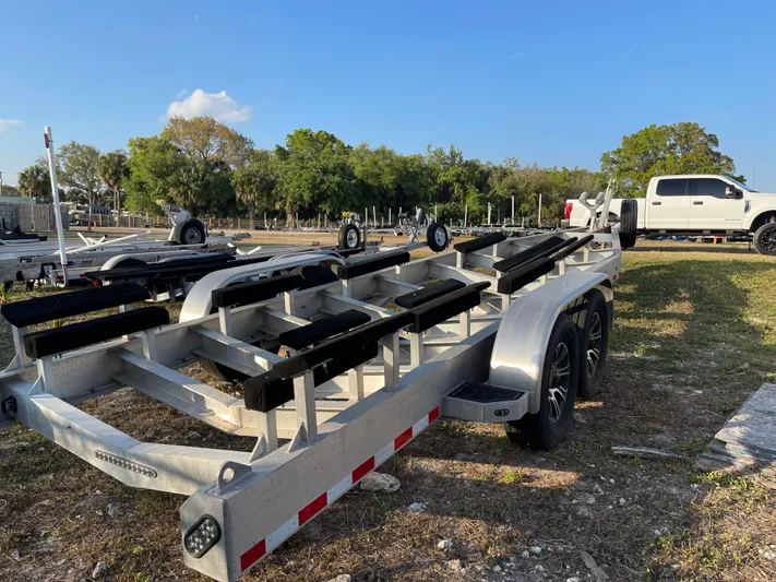  Yacht Photos Pics 2021 FOUNTAIN 34 TE - Image 49