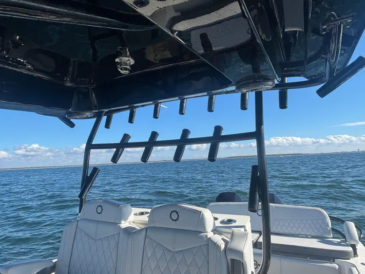  Yacht Photos Pics 2021 FOUNTAIN 34 TE - Image 43