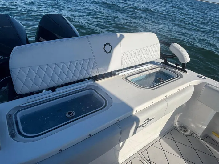  Yacht Photos Pics 2021 FOUNTAIN 34 TE - Image 32