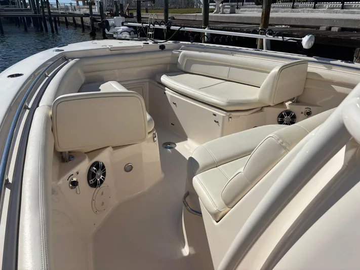  Yacht Photos Pics 2020 GRADY-WHITE 336 CANYON - Image 43