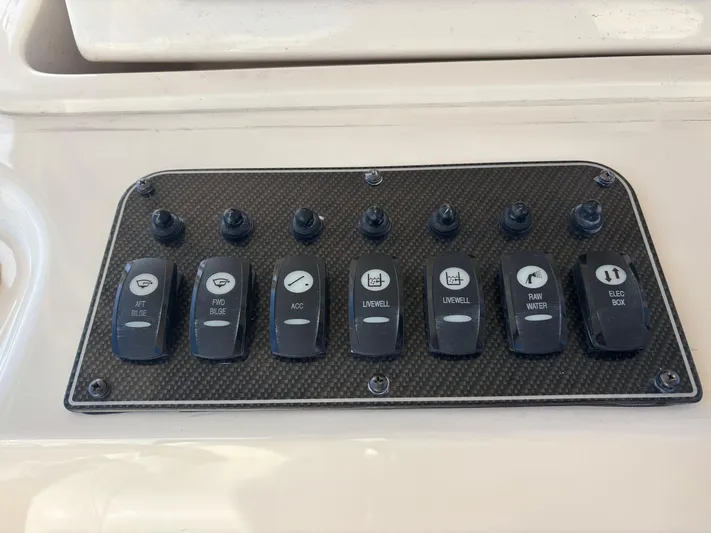  Yacht Photos Pics 2020 GRADY-WHITE 336 CANYON - Image 16