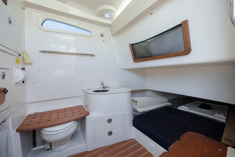  Yacht Photos Pics 2020 GRADY-WHITE 336 CANYON - Image 33