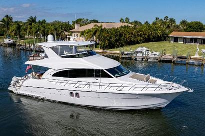 2014 60' Hatteras-60 Motor Yacht Vero Beach, FL, US