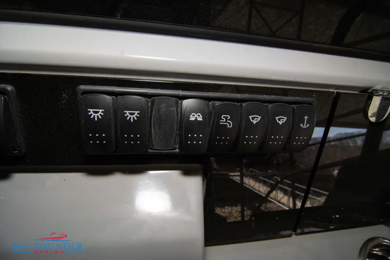  Yacht Photos Pics Control panel of the 2024 Jeanneau Leader 10.5 WA boat.